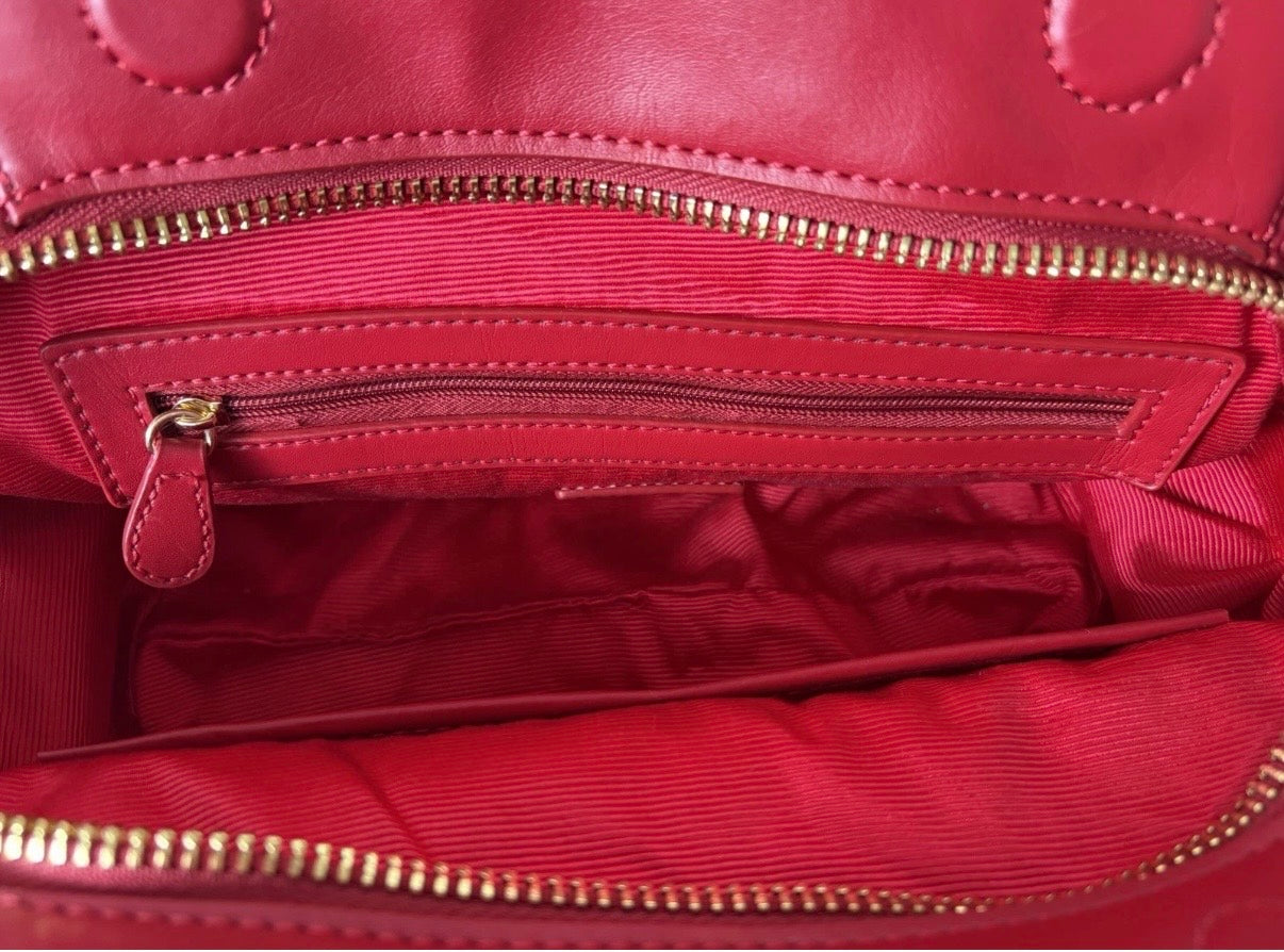 Mishka Badgley Red Leather Ruffle bow Satchel Top handle Zip Strap Vintage