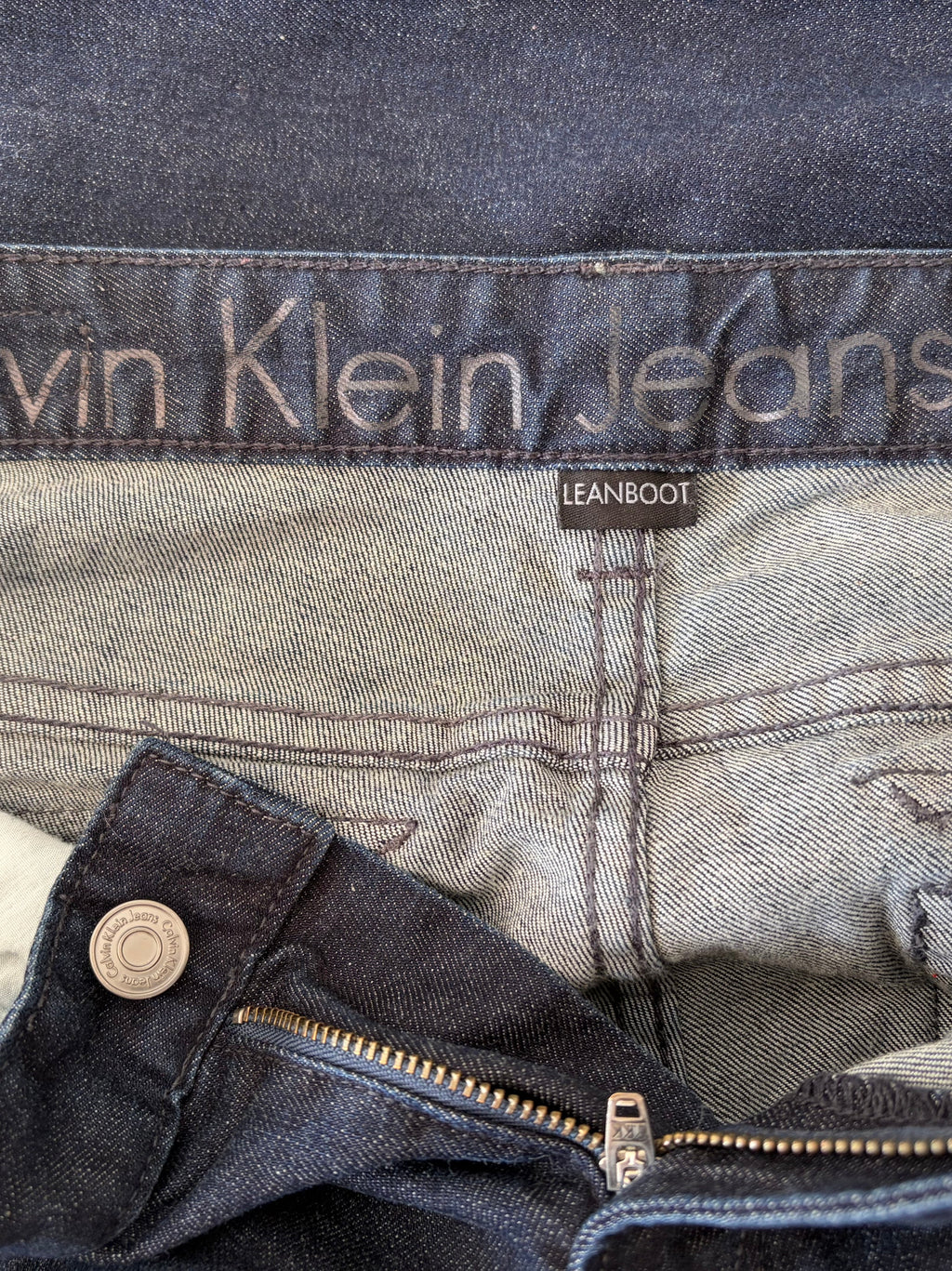 Calvin Klein Lean Boot Vintage Women’s Dark Wash Blue Denim Bootcut Slim 32x30