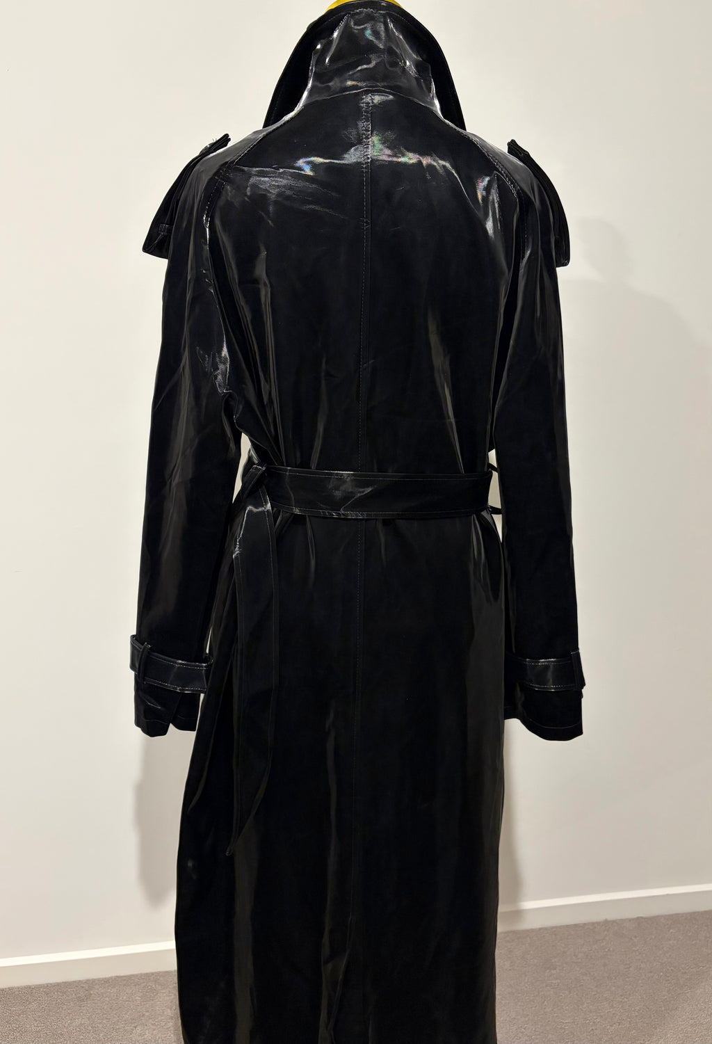 NERAZZURI Faux Leather Patent Long Coat Trench Super Soft Shiny Black M