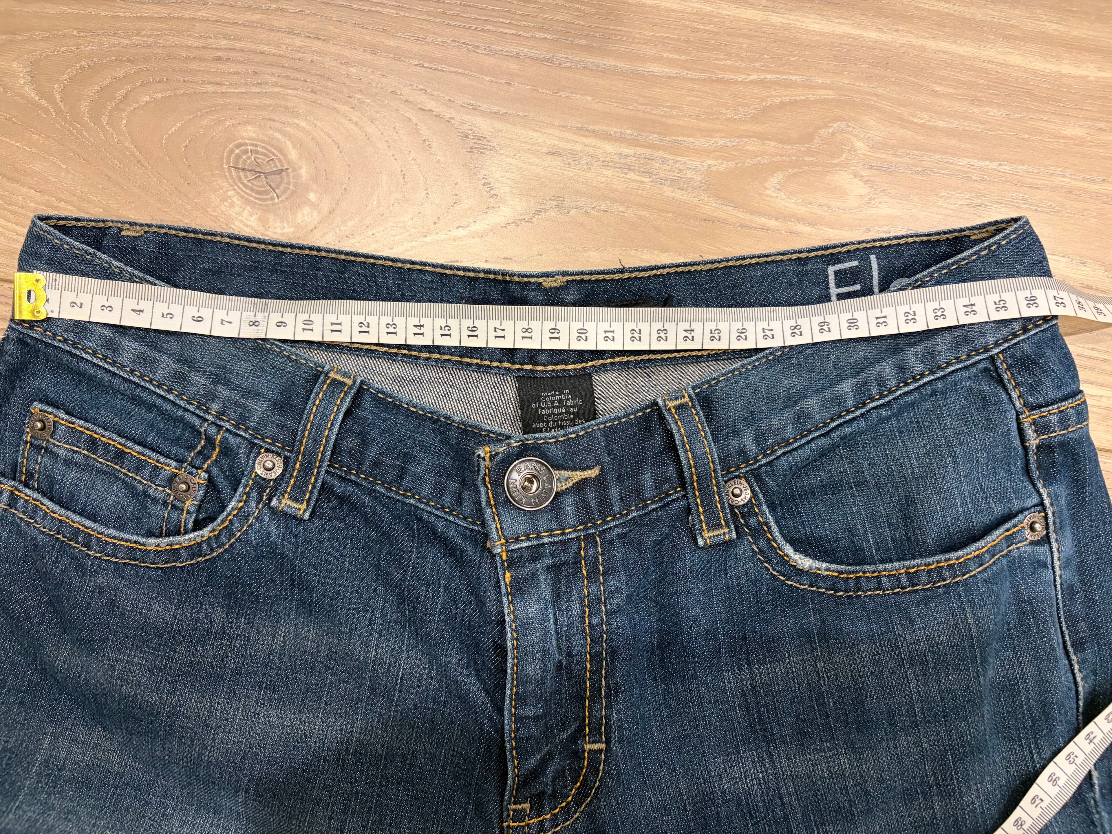 Calvin Klein Women's Blue Y2K Bootcut Jeans — Size 4 / W34